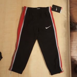 NWT Toddler Nike Therma Fit Boys Pants